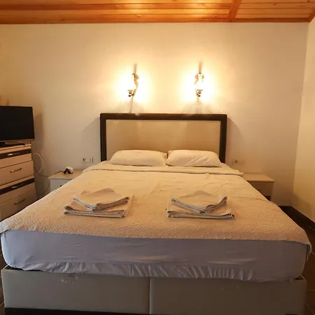 Bizim Cennet 2 Bedrooms * ダッチャ